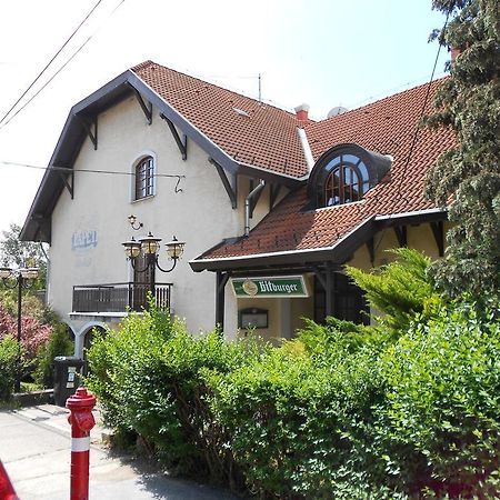 Bed and Breakfast Peregrino Panzió Budaörs Exterior foto