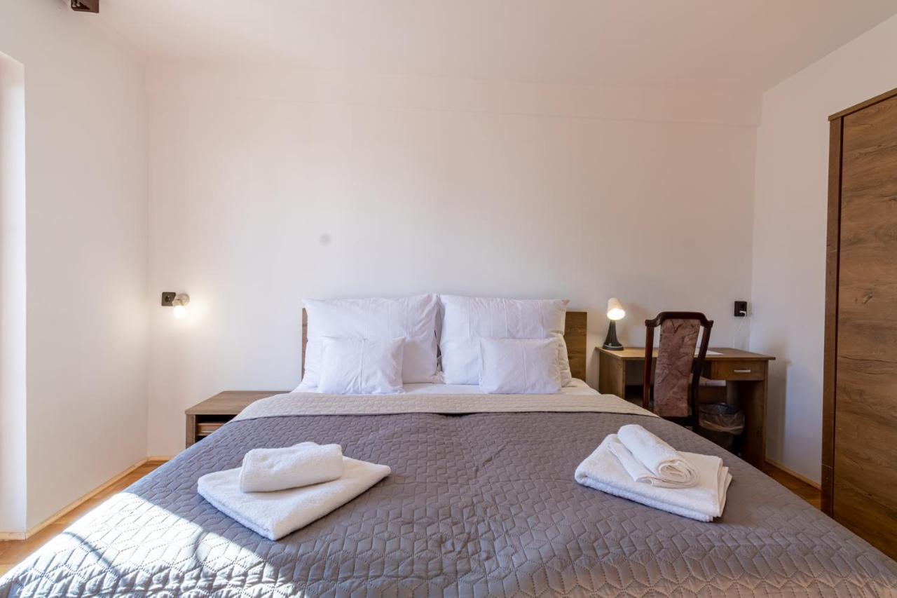 Bed and Breakfast Peregrino Panzió Budaörs Exterior foto