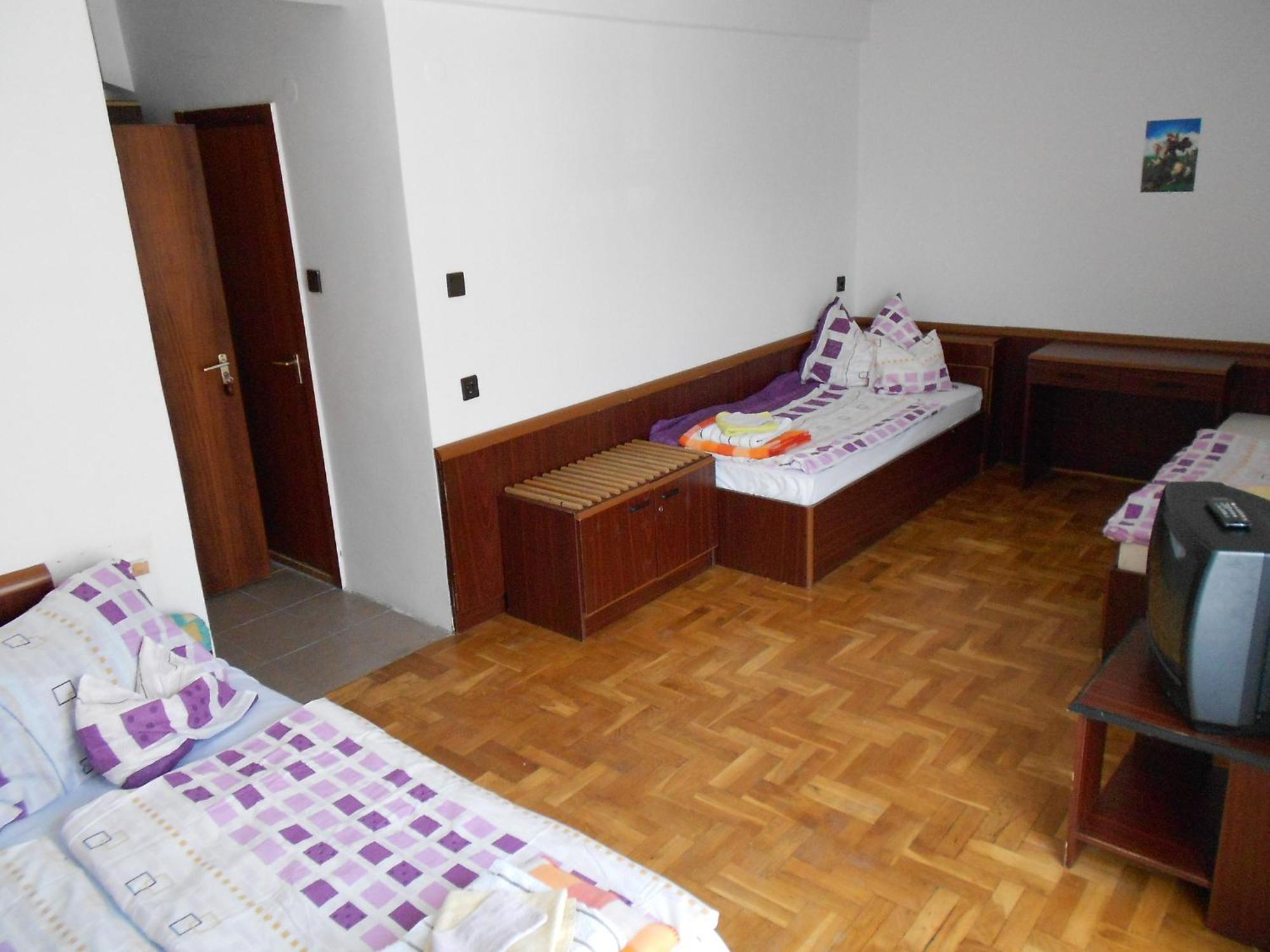 Bed and Breakfast Peregrino Panzió Budaörs Habitación foto