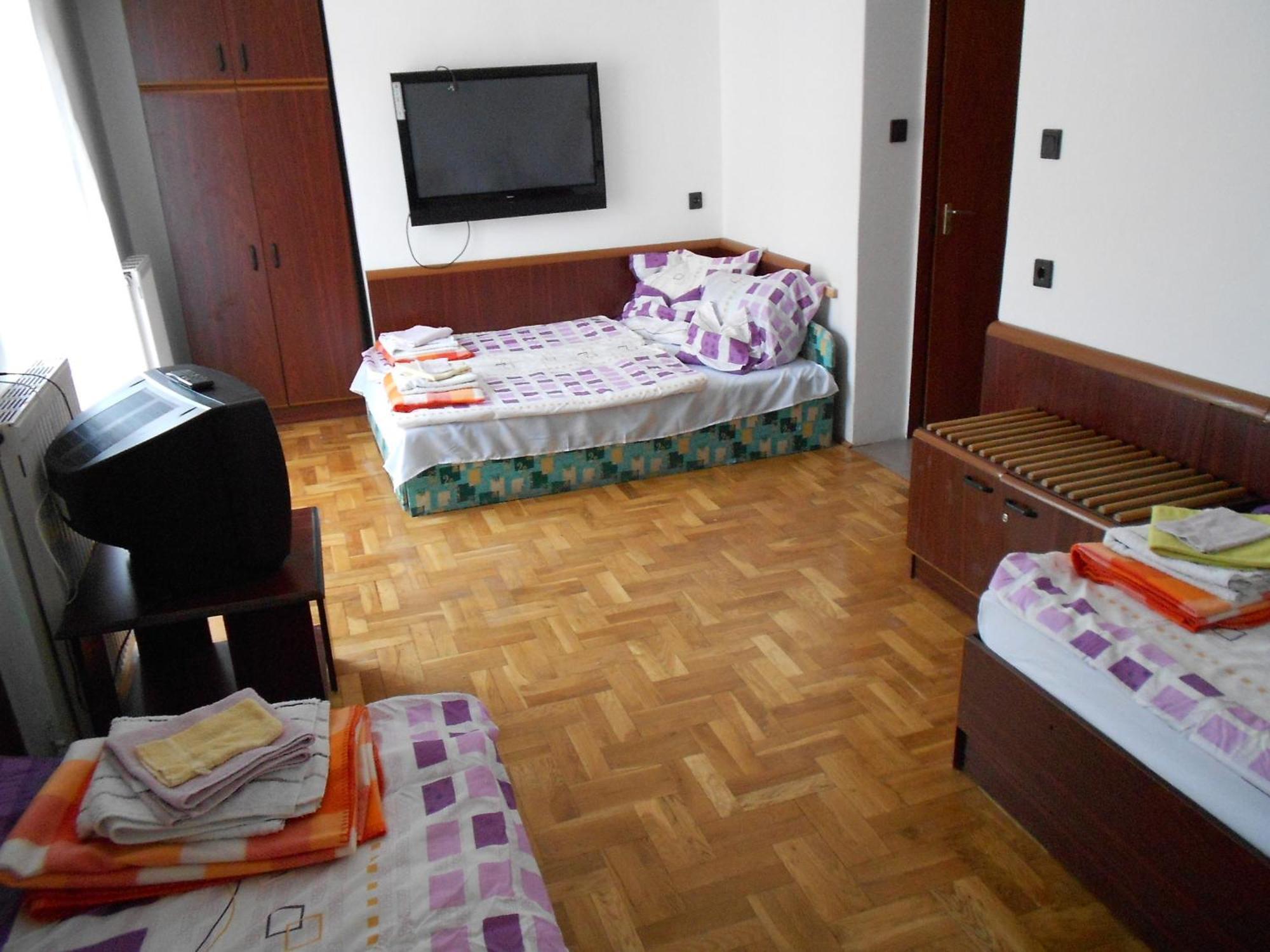 Bed and Breakfast Peregrino Panzió Budaörs Habitación foto